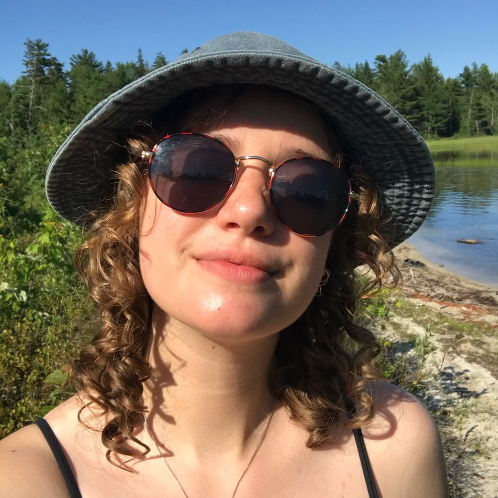 Meet your Posher, Leah